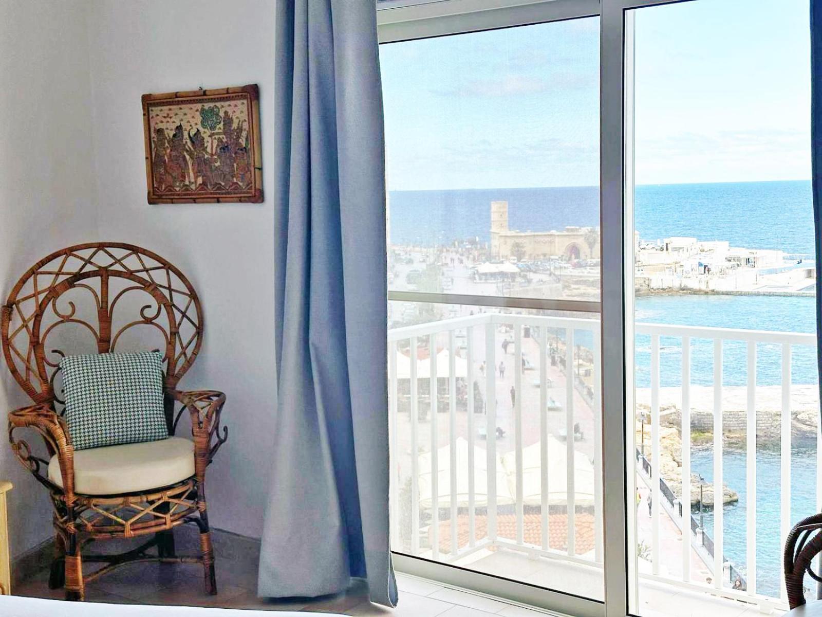 6Th Floor Seafront Apartment With Open Sea Views 슬리에마 외부 사진